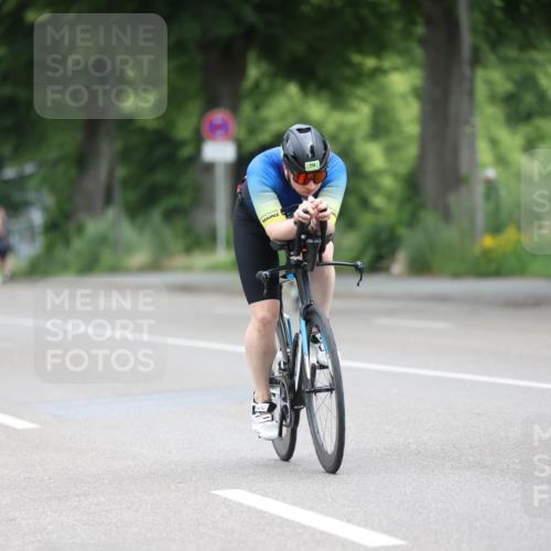 15.06.2025 - 7 Türme Triathlon Yannick Fuchs http://msf.ph/oto/8055732 15.06.2025 11:11:24 Radfahren 214 meine-sportfotos.de