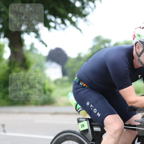 15.06.2025 - 7 Türme Triathlon Yannick Fuchs http://msf.ph/oto/8055780 15.06.2025 11:11:47 Radfahren 318, 318, 318 meine-sportfotos.de