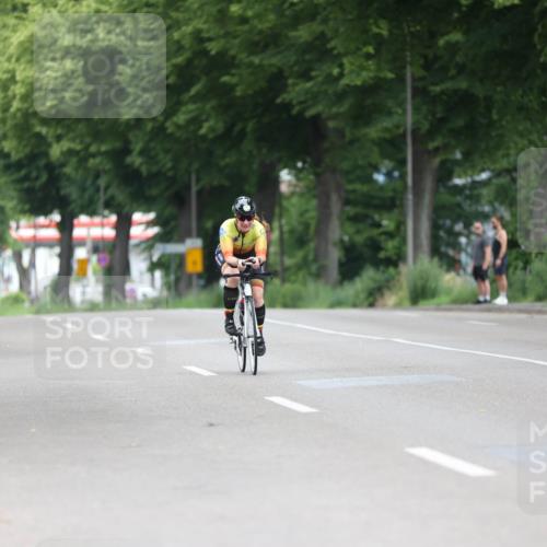 15.06.2025 - 7 Türme Triathlon Yannick Fuchs http://msf.ph/oto/8055781 15.06.2025 11:11:55 Radfahren  meine-sportfotos.de