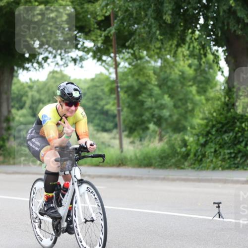15.06.2025 - 7 Türme Triathlon Yannick Fuchs http://msf.ph/oto/8055789 15.06.2025 11:11:58 Radfahren  meine-sportfotos.de