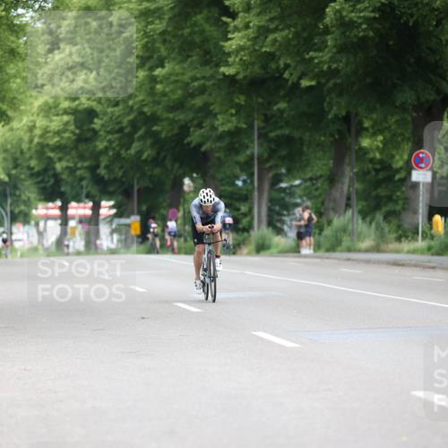 15.06.2025 - 7 Türme Triathlon Yannick Fuchs http://msf.ph/oto/8055794 15.06.2025 11:12:28 Radfahren  meine-sportfotos.de