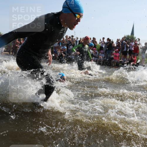 22.06.2025 - Viking Triathlon Michael Strokosch http://msf.ph/oto/8055910 22.06.2025 10:00:41 Schwimmen 7, 8, 9, 11, 45, 87, 145, 178, 184, 196, 200, 289, 306, 368, 401, 414, 491, 526, 612, 613, 616, 623, 628, 630, 641, 642, 651 meine-sportfotos.de