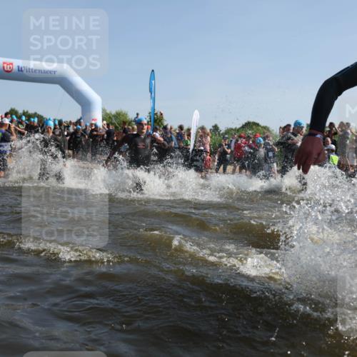 22.06.2025 - Viking Triathlon Michael Strokosch http://msf.ph/oto/8055965 22.06.2025 10:01:04 Schwimmen 12, 50, 63, 113, 124, 131, 147, 236, 294, 347, 350, 443, 458, 488 meine-sportfotos.de