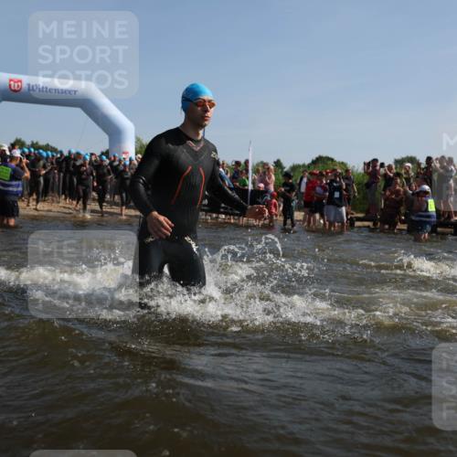 22.06.2025 - Viking Triathlon Michael Strokosch http://msf.ph/oto/8055972 22.06.2025 10:01:07 Schwimmen 12, 50, 63, 113, 124, 131, 147, 236, 294, 330, 347, 350, 443, 458, 488 meine-sportfotos.de