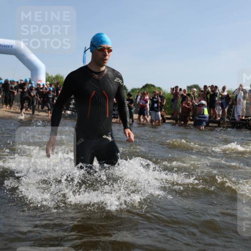 22.06.2025 - Viking Triathlon Michael Strokosch http://msf.ph/oto/8055974 22.06.2025 10:01:07 Schwimmen 12, 50, 63, 113, 124, 131, 147, 236, 294, 330, 347, 350, 443, 458, 488 meine-sportfotos.de