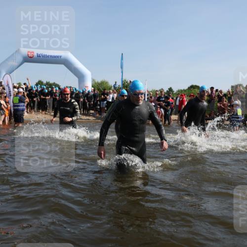 22.06.2025 - Viking Triathlon Michael Strokosch http://msf.ph/oto/8056009 22.06.2025 10:01:21 Schwimmen 38, 53, 173, 203, 214, 216, 224, 284, 287, 311, 341, 381, 393, 444, 643 meine-sportfotos.de