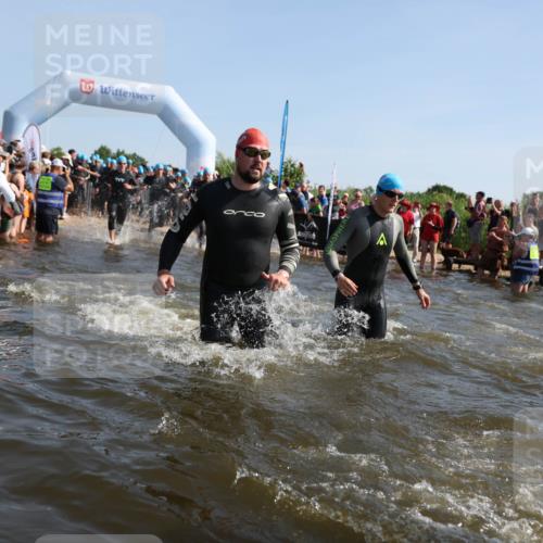 22.06.2025 - Viking Triathlon Michael Strokosch http://msf.ph/oto/8056017 22.06.2025 10:01:23 Schwimmen 38, 53, 173, 203, 214, 216, 224, 284, 287, 311, 341, 381, 393, 444, 643 meine-sportfotos.de
