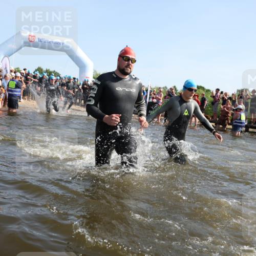 22.06.2025 - Viking Triathlon Michael Strokosch http://msf.ph/oto/8056018 22.06.2025 10:01:23 Schwimmen 38, 53, 173, 203, 214, 216, 224, 284, 287, 311, 341, 381, 393, 444, 643 meine-sportfotos.de