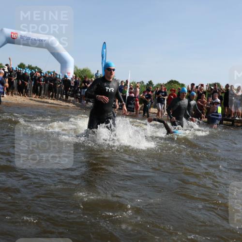 22.06.2025 - Viking Triathlon Michael Strokosch http://msf.ph/oto/8056029 22.06.2025 10:01:25 Schwimmen 38, 99, 162, 203, 216, 224, 226, 237, 284, 287, 311, 381, 393, 510, 643 meine-sportfotos.de