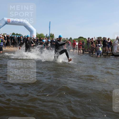22.06.2025 - Viking Triathlon Michael Strokosch http://msf.ph/oto/8056047 22.06.2025 10:01:30 Schwimmen 99, 162, 203, 216, 224, 226, 237, 272, 381, 393, 399, 461, 507, 510, 626 meine-sportfotos.de