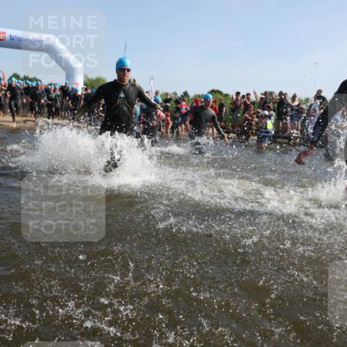 22.06.2025 - Viking Triathlon Michael Strokosch http://msf.ph/oto/8056056 22.06.2025 10:01:32 Schwimmen 99, 162, 203, 216, 224, 226, 237, 272, 381, 393, 399, 461, 507, 510, 626 meine-sportfotos.de