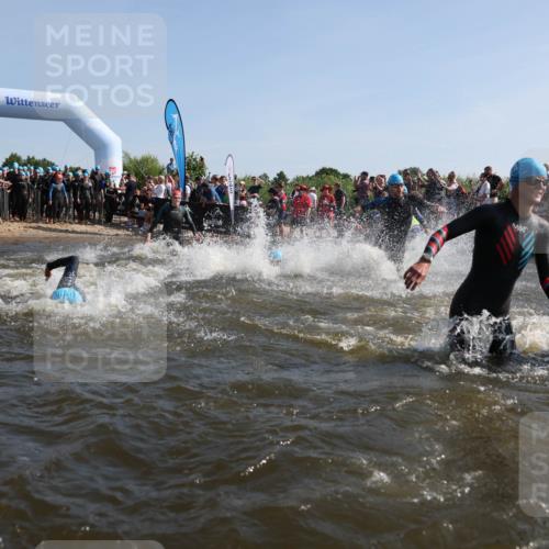 22.06.2025 - Viking Triathlon Michael Strokosch http://msf.ph/oto/8056068 22.06.2025 10:01:35 Schwimmen 19, 99, 162, 226, 237, 272, 320, 344, 399, 438, 461, 507, 510, 604, 626 meine-sportfotos.de