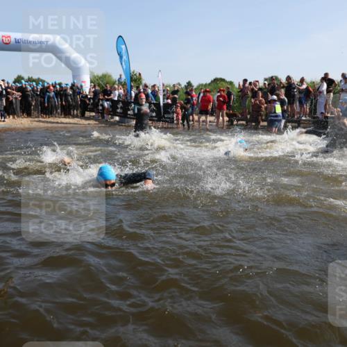 22.06.2025 - Viking Triathlon Michael Strokosch http://msf.ph/oto/8056072 22.06.2025 10:01:35 Schwimmen 19, 99, 162, 226, 237, 272, 320, 344, 399, 438, 461, 507, 510, 604, 626 meine-sportfotos.de