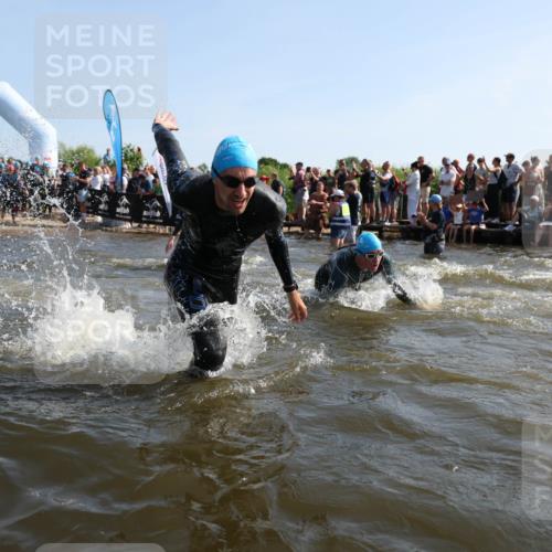 22.06.2025 - Viking Triathlon Michael Strokosch http://msf.ph/oto/8056081 22.06.2025 10:01:37 Schwimmen 19, 99, 162, 226, 237, 272, 320, 344, 399, 438, 461, 507, 510, 604, 626 meine-sportfotos.de