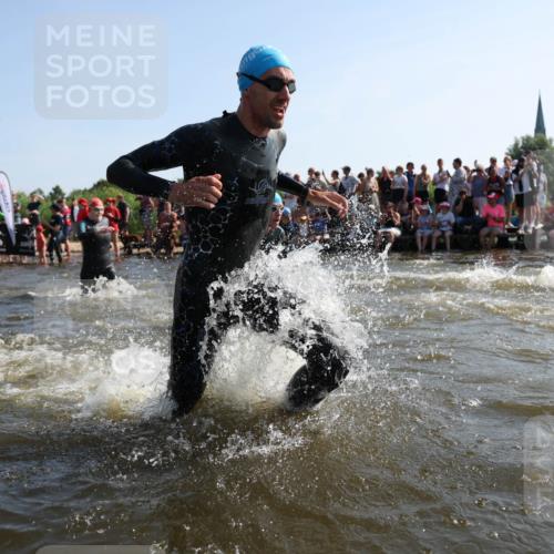22.06.2025 - Viking Triathlon Michael Strokosch http://msf.ph/oto/8056083 22.06.2025 10:01:38 Schwimmen 19, 99, 162, 226, 237, 272, 320, 344, 399, 438, 461, 507, 510, 604, 626 meine-sportfotos.de