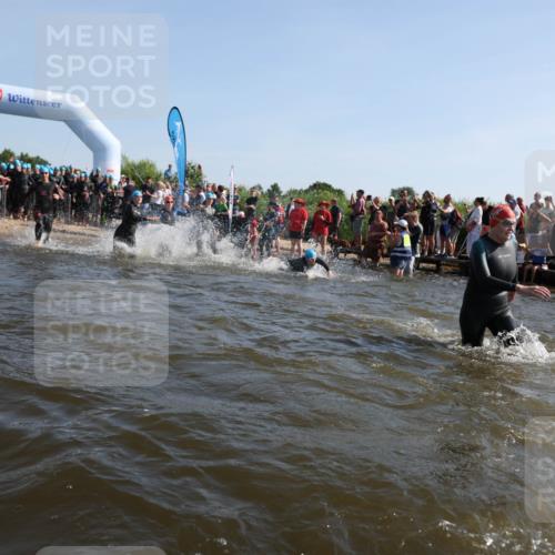 22.06.2025 - Viking Triathlon Michael Strokosch http://msf.ph/oto/8056087 22.06.2025 10:01:40 Schwimmen 19, 33, 170, 272, 310, 320, 344, 399, 438, 461, 496, 507, 555, 604, 626 meine-sportfotos.de