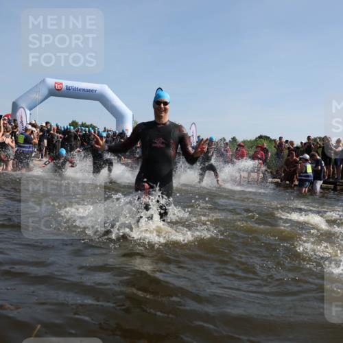 22.06.2025 - Viking Triathlon Michael Strokosch http://msf.ph/oto/8056103 22.06.2025 10:01:44 Schwimmen 19, 33, 125, 158, 170, 271, 310, 320, 344, 355, 438, 496, 555, 604 meine-sportfotos.de