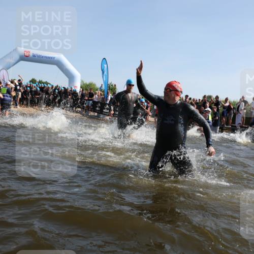 22.06.2025 - Viking Triathlon Michael Strokosch http://msf.ph/oto/8056142 22.06.2025 10:01:55 Schwimmen 3, 17, 80, 91, 125, 158, 271, 278, 299, 304, 355, 435, 449, 551, 618 meine-sportfotos.de