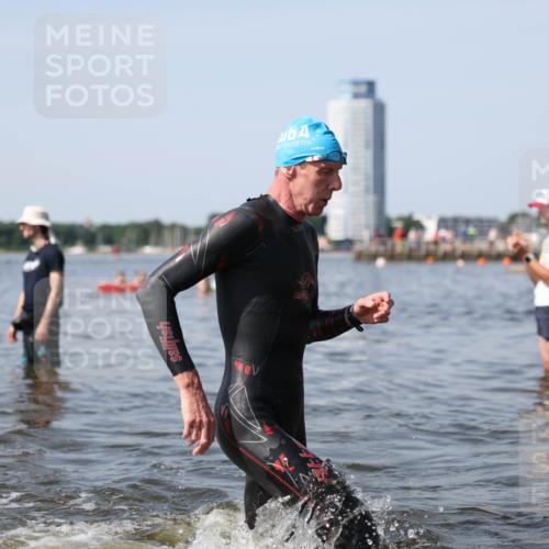 22.06.2025 - Viking Triathlon Michael Strokosch http://msf.ph/oto/8056158 22.06.2025 10:30:01 Schwimmen 175, 203, 264, 299, 374, 473 meine-sportfotos.de