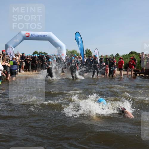 22.06.2025 - Viking Triathlon Michael Strokosch http://msf.ph/oto/8056170 22.06.2025 10:02:08 Schwimmen 107, 127, 137, 149, 247, 278, 299, 365, 387, 415, 435, 449, 492, 522 meine-sportfotos.de