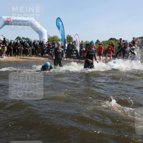 22.06.2025 - Viking Triathlon Michael Strokosch http://msf.ph/oto/8056176 22.06.2025 10:02:10 Schwimmen 21, 107, 127, 137, 139, 149, 207, 247, 309, 365, 382, 387, 415, 492, 522 meine-sportfotos.de
