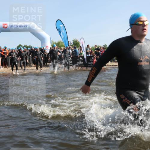 22.06.2025 - Viking Triathlon Michael Strokosch http://msf.ph/oto/8056201 22.06.2025 10:02:18 Schwimmen 21, 75, 107, 139, 149, 207, 247, 255, 309, 331, 382, 387, 464, 469, 522 meine-sportfotos.de