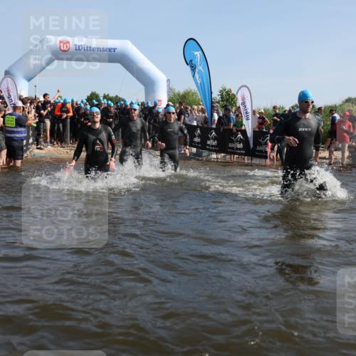 22.06.2025 - Viking Triathlon Michael Strokosch http://msf.ph/oto/8056217 22.06.2025 10:02:21 Schwimmen 21, 75, 78, 103, 139, 180, 207, 255, 265, 283, 309, 331, 382, 464, 469 meine-sportfotos.de