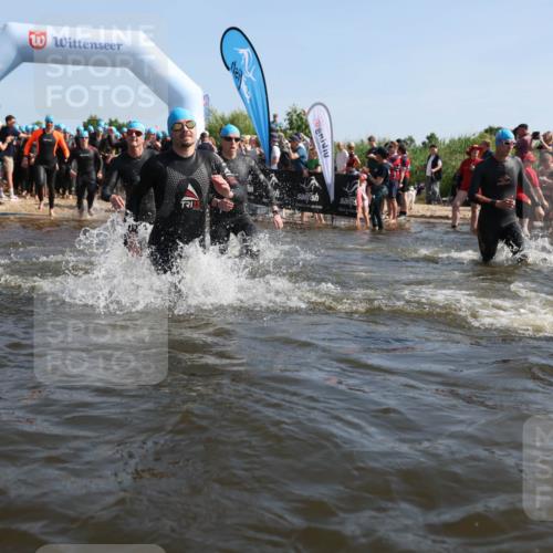 22.06.2025 - Viking Triathlon Michael Strokosch http://msf.ph/oto/8056225 22.06.2025 10:02:23 Schwimmen 21, 75, 78, 103, 139, 180, 207, 255, 265, 283, 309, 331, 382, 464, 469 meine-sportfotos.de