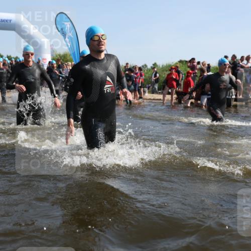 22.06.2025 - Viking Triathlon Michael Strokosch http://msf.ph/oto/8056231 22.06.2025 10:02:24 Schwimmen 75, 78, 103, 180, 188, 189, 255, 265, 283, 331, 464, 469, 520, 532, 549 meine-sportfotos.de
