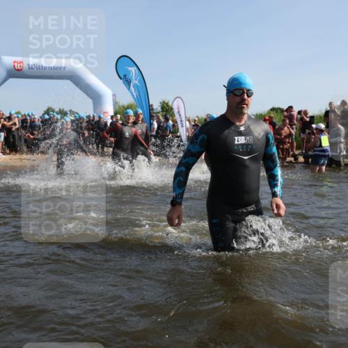 22.06.2025 - Viking Triathlon Michael Strokosch http://msf.ph/oto/8056293 22.06.2025 10:02:40 Schwimmen 98, 114, 161, 193, 264, 297, 323, 366, 427, 429, 430, 486, 513, 546, 552 meine-sportfotos.de