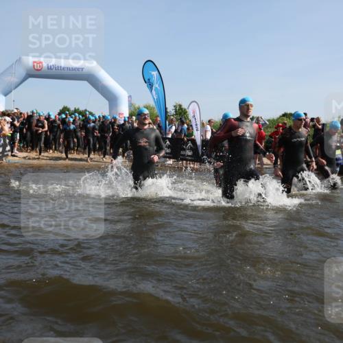 22.06.2025 - Viking Triathlon Michael Strokosch http://msf.ph/oto/8056299 22.06.2025 10:02:42 Schwimmen 98, 114, 161, 193, 264, 297, 323, 366, 427, 429, 430, 486, 513, 546, 552 meine-sportfotos.de