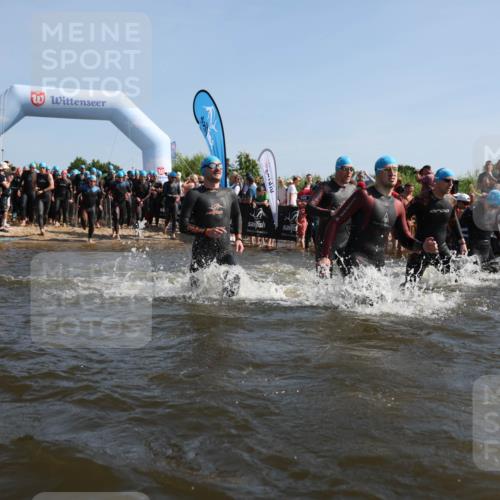 22.06.2025 - Viking Triathlon Michael Strokosch http://msf.ph/oto/8056301 22.06.2025 10:02:42 Schwimmen 98, 114, 161, 193, 264, 297, 323, 366, 427, 429, 430, 486, 513, 546, 552 meine-sportfotos.de