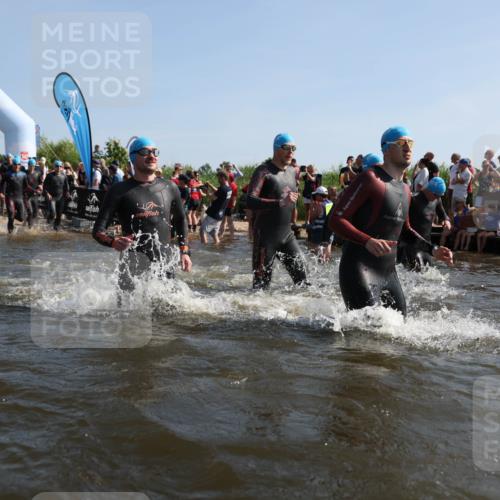 22.06.2025 - Viking Triathlon Michael Strokosch http://msf.ph/oto/8056308 22.06.2025 10:02:43 Schwimmen 98, 114, 161, 193, 264, 323, 366, 427, 429, 430, 486, 513, 546, 552 meine-sportfotos.de