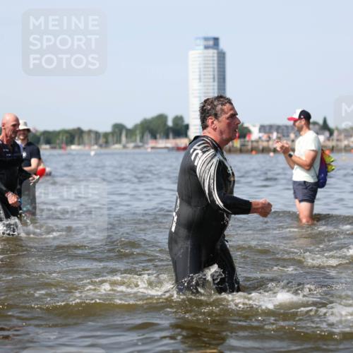 22.06.2025 - Viking Triathlon Michael Strokosch http://msf.ph/oto/8056656 22.06.2025 10:31:59 Schwimmen 63, 87, 124, 125, 193, 226, 271, 435, 449, 464, 488, 507, 658 meine-sportfotos.de