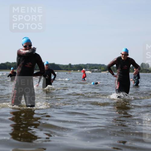 22.06.2025 - Viking Triathlon Michael Strokosch http://msf.ph/oto/8056948 22.06.2025 10:33:34 Schwimmen 5, 38, 255, 300, 304, 348, 382, 457, 522, 524 meine-sportfotos.de
