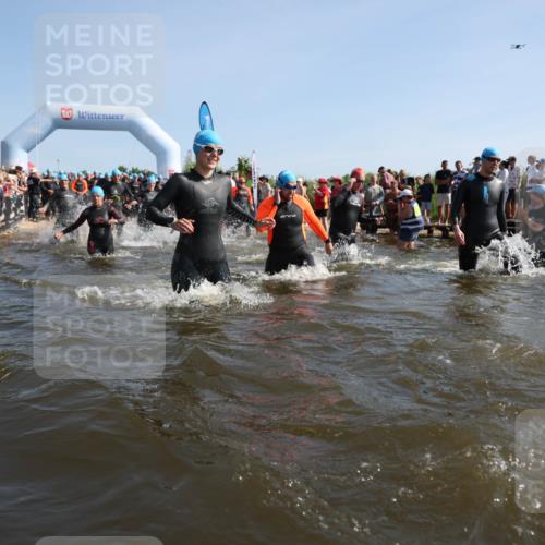 22.06.2025 - Viking Triathlon Michael Strokosch http://msf.ph/oto/8057024 22.06.2025 10:07:14 Schwimmen 64, 123, 190, 201, 202, 223, 267, 273, 326, 333, 402, 425, 431, 463, 519, 607, 637 meine-sportfotos.de