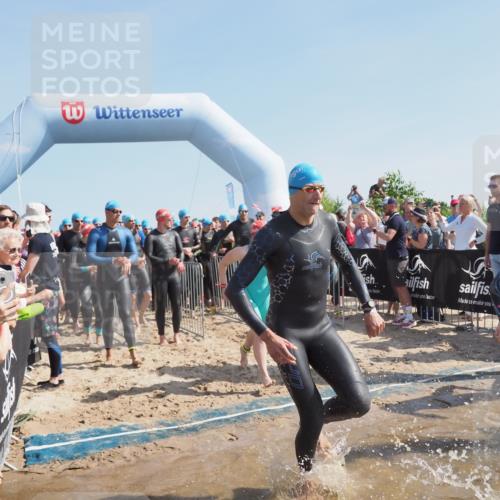 22.06.2025 - Viking Triathlon MichiJ http://msf.ph/oto/8057350 22.06.2025 10:00:15 Schwimmen 2, 4, 10, 49, 81, 100, 122, 329, 420, 485, 521, 544, 609, 611 meine-sportfotos.de