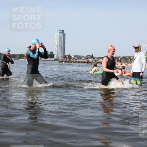 22.06.2025 - Viking Triathlon Michael Strokosch http://msf.ph/oto/8057359 22.06.2025 10:35:08 Schwimmen 139, 157, 204, 296, 365, 475, 495, 548, 660 meine-sportfotos.de