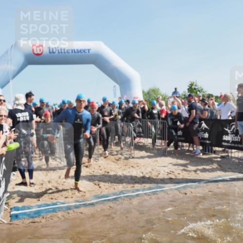 22.06.2025 - Viking Triathlon MichiJ http://msf.ph/oto/8057368 22.06.2025 10:00:17 Schwimmen 2, 4, 10, 49, 81, 100, 122, 329, 420, 455, 473, 485, 521, 544, 557, 609, 610, 611, 617 meine-sportfotos.de