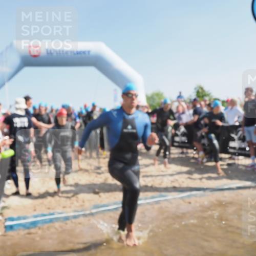 22.06.2025 - Viking Triathlon MichiJ http://msf.ph/oto/8057377 22.06.2025 10:00:18 Schwimmen 2, 4, 10, 15, 28, 49, 81, 100, 122, 175, 288, 329, 367, 420, 455, 473, 485, 521, 544, 557, 609, 610, 611, 617 meine-sportfotos.de