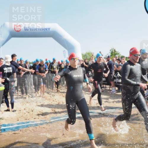 22.06.2025 - Viking Triathlon MichiJ http://msf.ph/oto/8057393 22.06.2025 10:00:18 Schwimmen 2, 4, 10, 15, 28, 49, 81, 100, 122, 175, 288, 329, 367, 420, 455, 473, 485, 521, 544, 557, 609, 610, 611, 617 meine-sportfotos.de