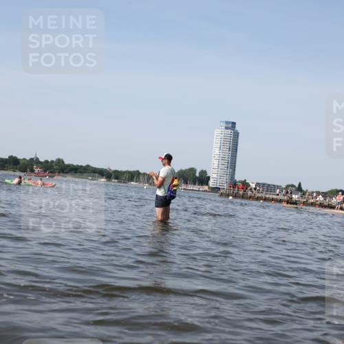 22.06.2025 - Viking Triathlon Michael Strokosch http://msf.ph/oto/8057522 22.06.2025 10:35:52 Schwimmen 47, 265, 313, 377, 552, 636 meine-sportfotos.de