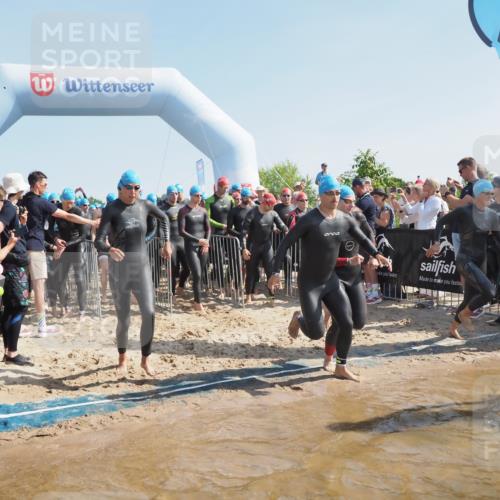22.06.2025 - Viking Triathlon MichiJ http://msf.ph/oto/8057569 22.06.2025 10:00:28 Schwimmen 1, 6, 13, 14, 15, 28, 30, 46, 52, 81, 152, 175, 176, 198, 230, 286, 288, 367, 374, 401, 455, 473, 534, 557, 610, 611, 617, 623, 661 meine-sportfotos.de