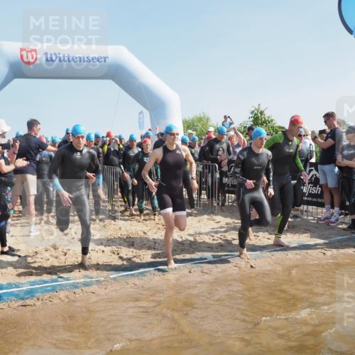 22.06.2025 - Viking Triathlon MichiJ http://msf.ph/oto/8057692 22.06.2025 10:00:36 Schwimmen 1, 7, 8, 11, 13, 30, 45, 52, 87, 152, 178, 196, 198, 200, 230, 368, 374, 401, 414, 526, 534, 616, 623, 628, 641, 642, 651, 661 meine-sportfotos.de