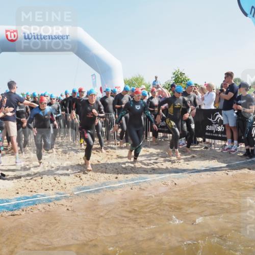 22.06.2025 - Viking Triathlon MichiJ http://msf.ph/oto/8057725 22.06.2025 10:00:38 Schwimmen 1, 7, 8, 9, 11, 13, 30, 45, 87, 145, 178, 196, 200, 368, 374, 401, 414, 526, 534, 612, 613, 616, 623, 628, 641, 642, 651 meine-sportfotos.de