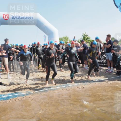 22.06.2025 - Viking Triathlon MichiJ http://msf.ph/oto/8057732 22.06.2025 10:00:38 Schwimmen 1, 7, 8, 9, 11, 13, 30, 45, 87, 145, 178, 196, 200, 368, 374, 401, 414, 526, 534, 612, 613, 616, 623, 628, 641, 642, 651 meine-sportfotos.de