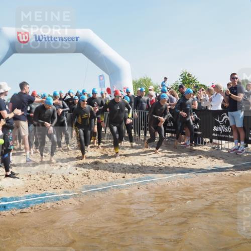 22.06.2025 - Viking Triathlon MichiJ http://msf.ph/oto/8057789 22.06.2025 10:00:46 Schwimmen 8, 9, 132, 145, 184, 200, 258, 289, 301, 306, 352, 368, 414, 491, 526, 612, 613, 616, 630, 652 meine-sportfotos.de
