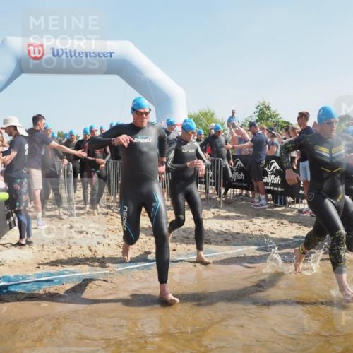 22.06.2025 - Viking Triathlon MichiJ http://msf.ph/oto/8057880 22.06.2025 10:00:56 Schwimmen 50, 90, 113, 124, 132, 236, 243, 258, 300, 301, 347, 352, 384, 652, 658 meine-sportfotos.de