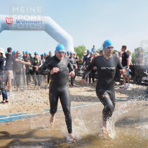 22.06.2025 - Viking Triathlon MichiJ http://msf.ph/oto/8057988 22.06.2025 10:01:12 Schwimmen 12, 53, 63, 131, 147, 173, 214, 294, 330, 341, 350, 443, 444, 458, 488 meine-sportfotos.de