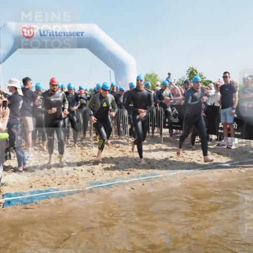 22.06.2025 - Viking Triathlon MichiJ http://msf.ph/oto/8058008 22.06.2025 10:01:15 Schwimmen 38, 53, 131, 147, 173, 214, 284, 287, 311, 330, 341, 443, 444, 488, 643 meine-sportfotos.de